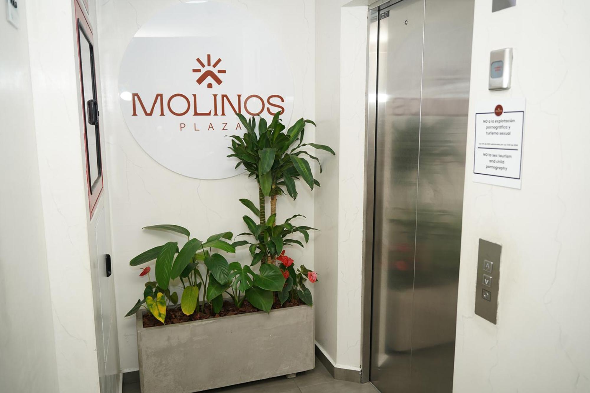 Molinos Plaza * Medellin